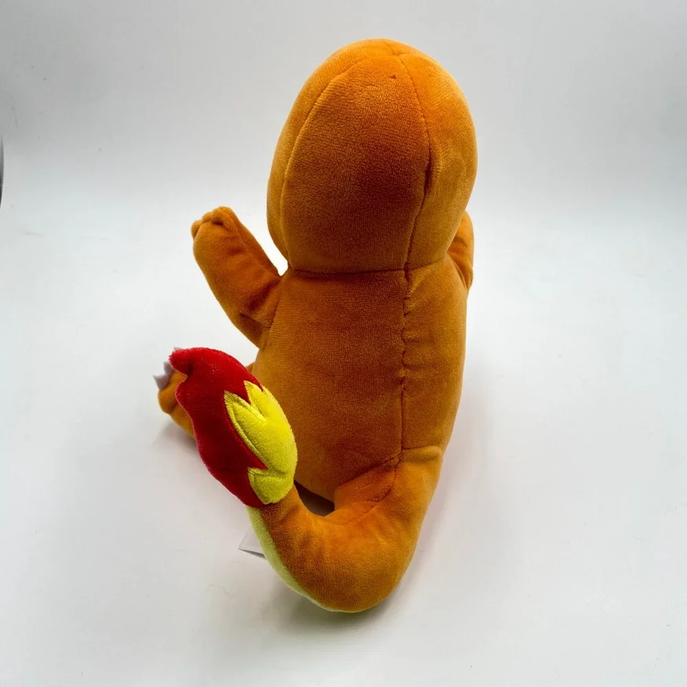 Pokemon Charmander 8